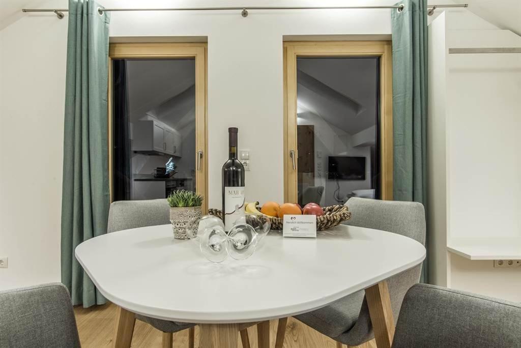 シュルンスHaus Kapellアパートメント エクステリア 写真
