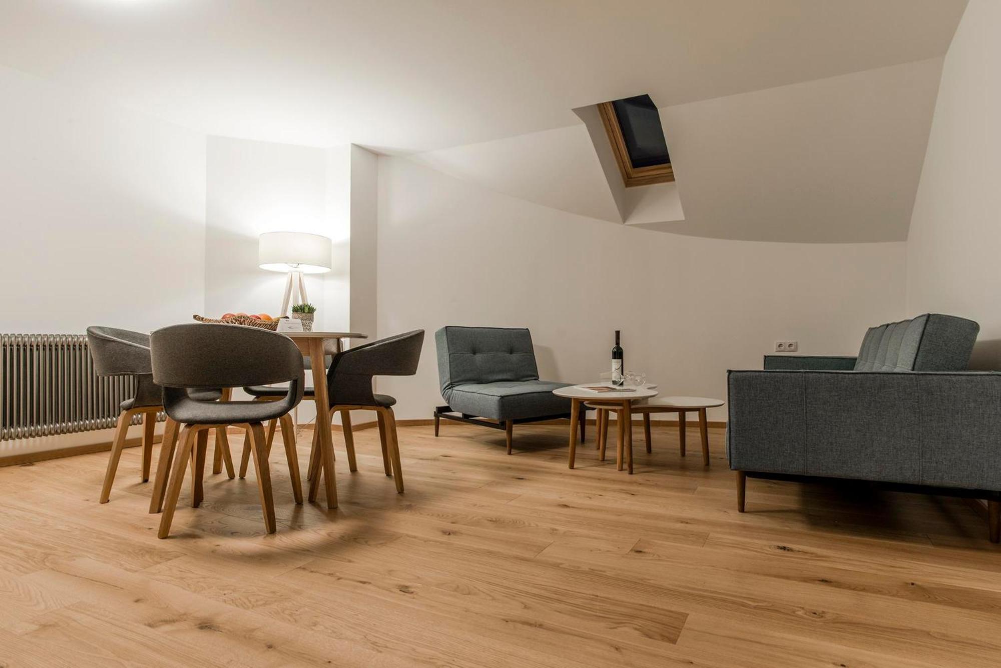 シュルンスHaus Kapellアパートメント エクステリア 写真